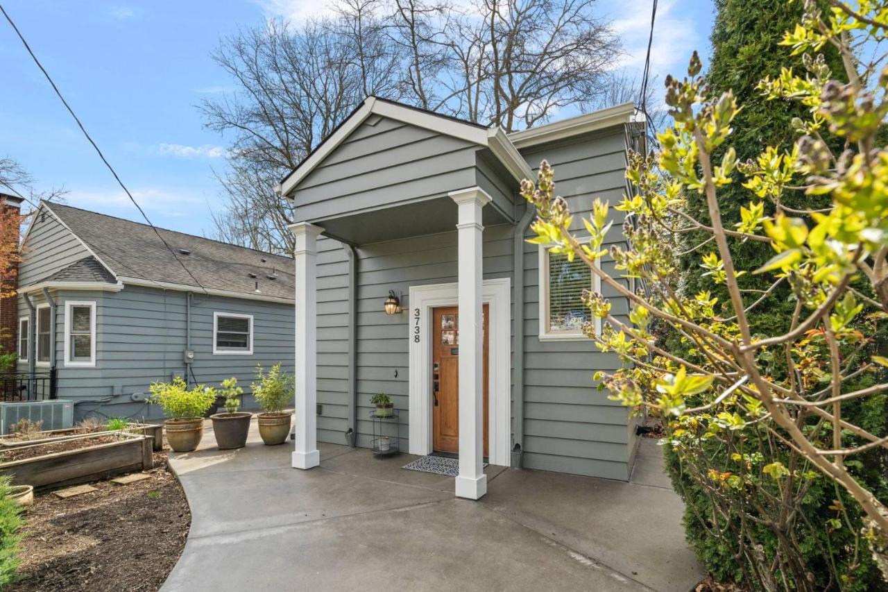 Lovely Laurelhurst Living Villa Portland Exterior photo